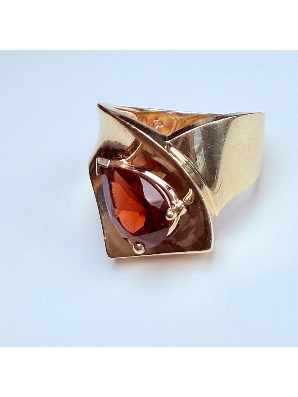 Estate 10k Solid Yellow Gold 1.87 CT Natural Garnet Hyper Modernist Ring Size 7 - Picture 2 of 12